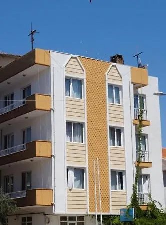 Проживание в семье Ayberk Pansiyon