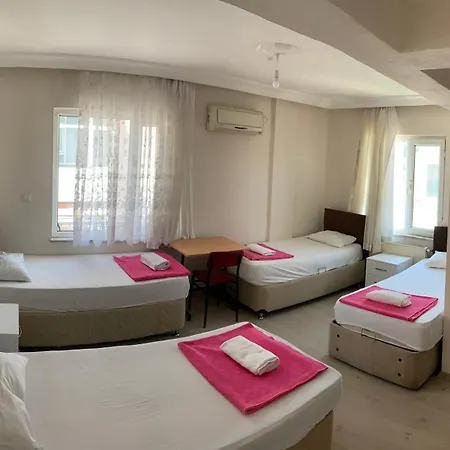 Ayberk Pansiyon Privat bolig *