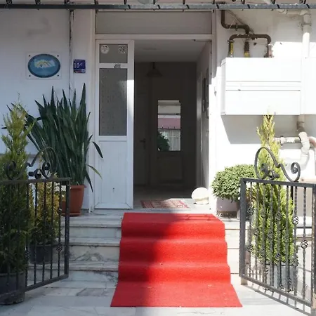 Ayberk Pansiyon Canakkale